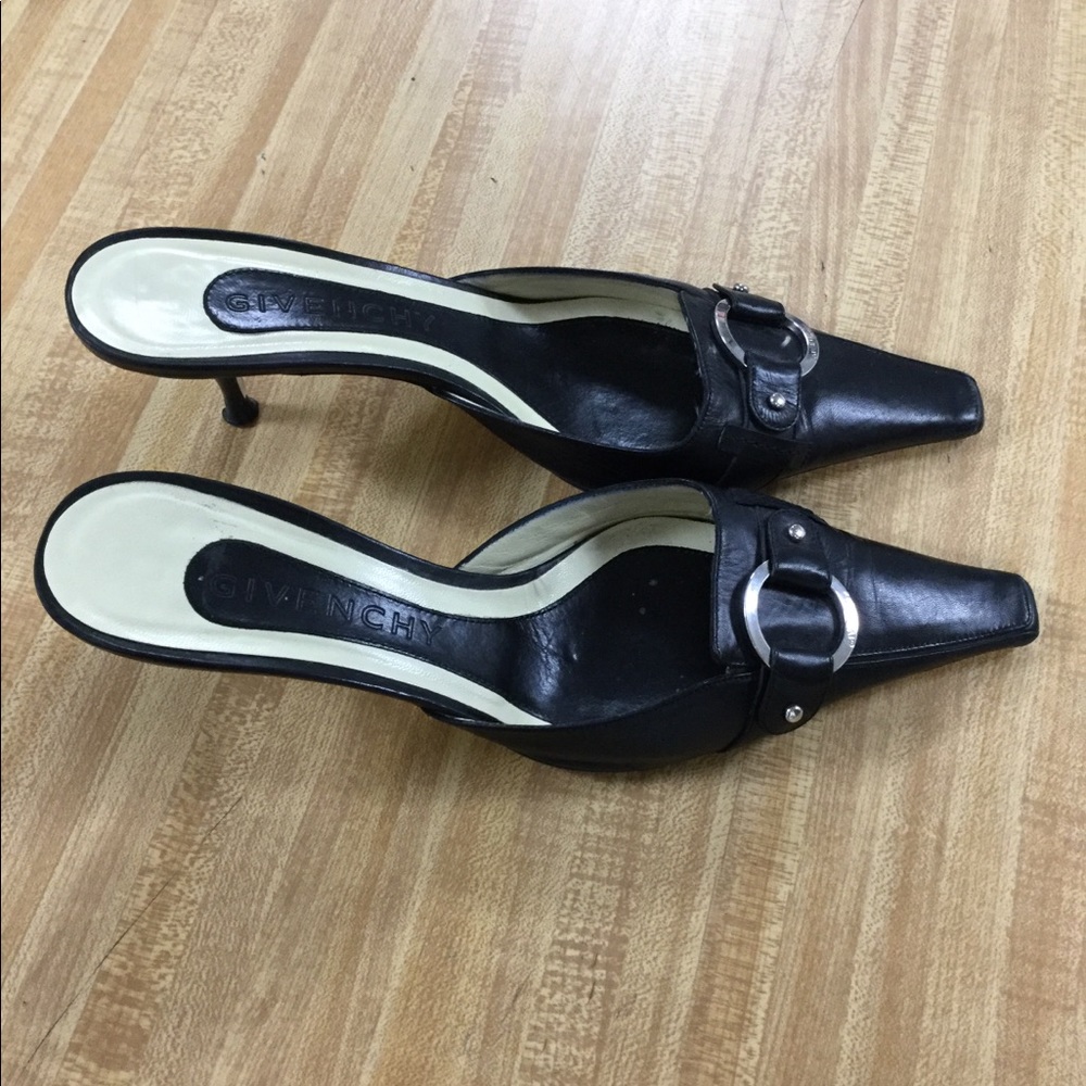 Givenchy heels - Picture 2 of 3
